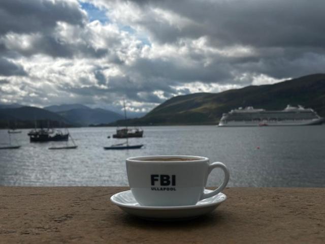 The Ferry Boat Inn Ullapool Kültér fotó