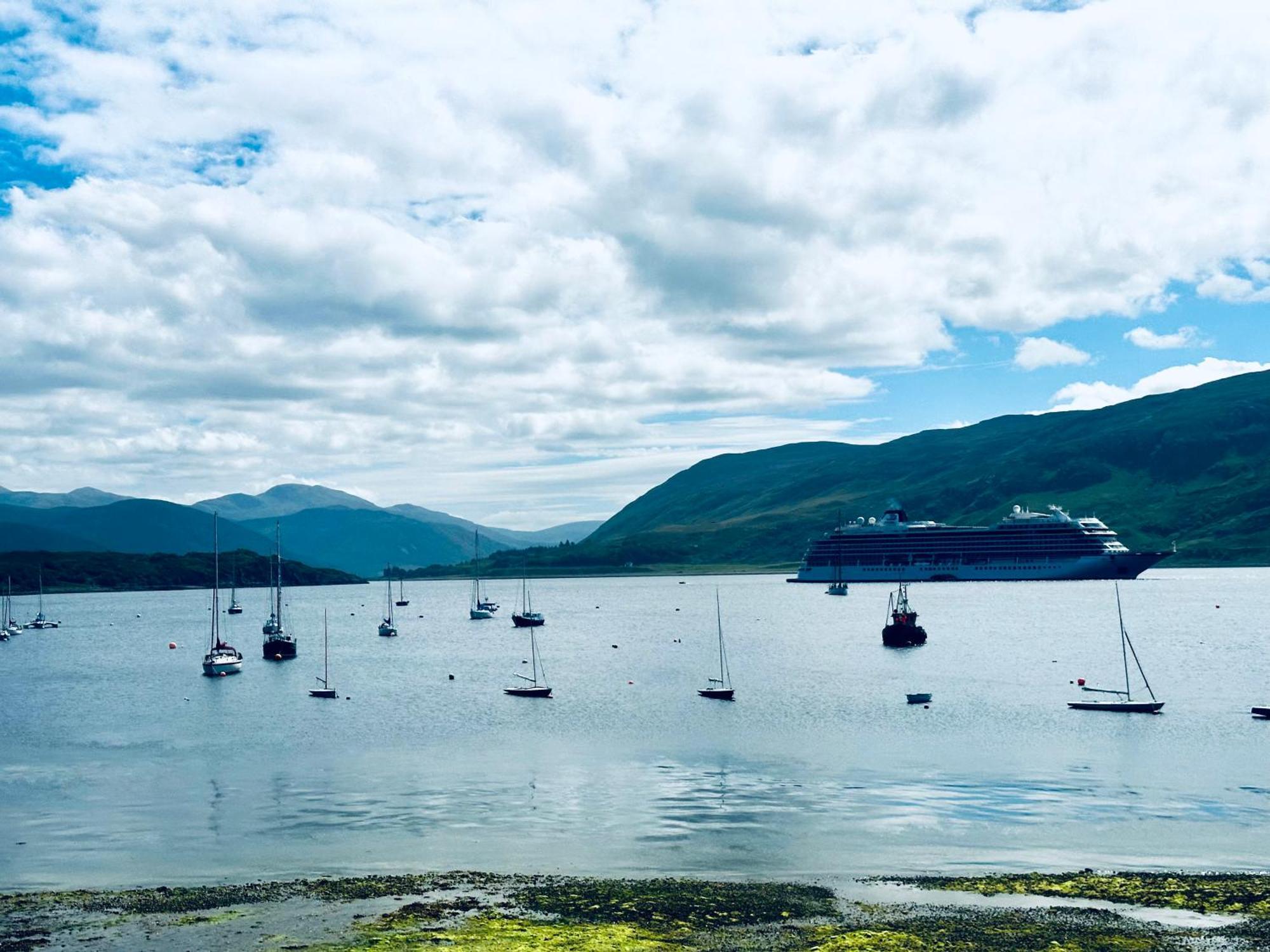 The Ferry Boat Inn Ullapool Kültér fotó